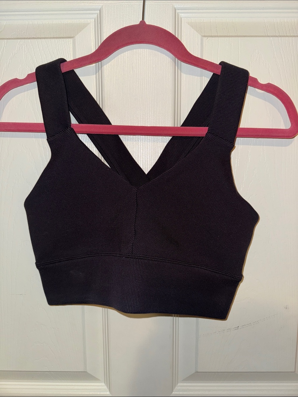 ALO Yoga Black Cross-Back Padded Sports Bralette